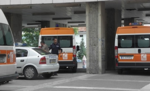 Ченгета чакат "мулета" да изхвърлят глътнат наркотик