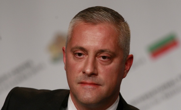 Работници срещу политическо назначение на Лукарски