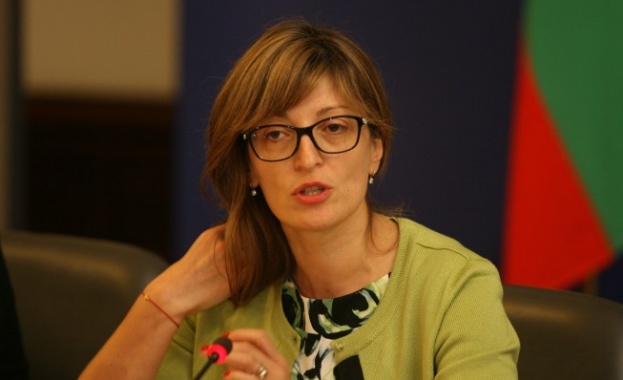 Екатерина Захариева: Румъния ще запази фокуса върху евроинтеграцията на Западните Балкани