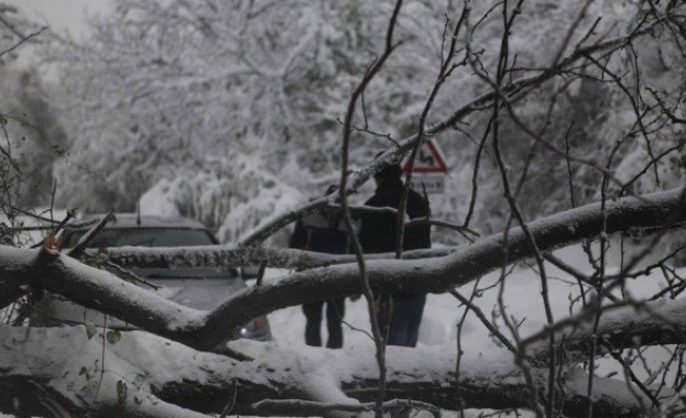 Има готовност за евакуация на хора в Габровско, бедственото положение остава