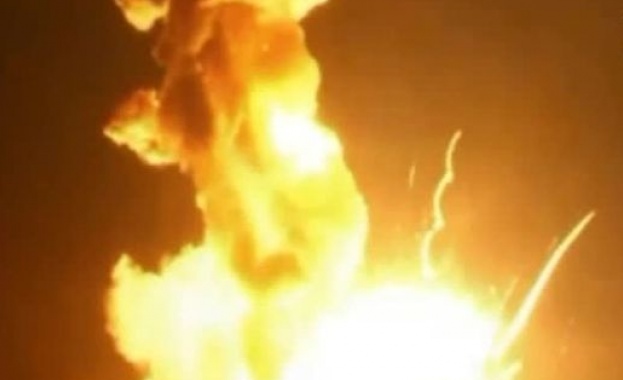 Ракета на НАСА се взриви при изстрелване