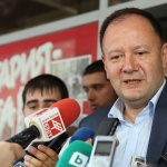 Михаил Миков: Не Русия, България сама за себе си е заплаха