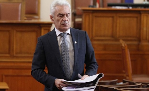 БСП, ББЦ и "Атака" с еднакви позиции по казуса "КТБ"