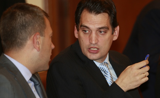 Васил Щонов: Топлофикациите да изплащат задълженията си към „Булгаргаз”, за да се гарантират доставките на природен газ