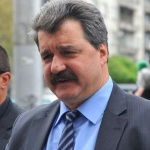 Батков към феновете: Спрете да ми ходите по главата, защото ще ви дам пустите акции