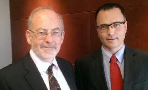 Председателят на КФН разговаря с гуверньора на Централната банка на Ирландия 