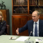 Путин се изказа срещу опитите за прекодиране на обществото и пренаписването на историята