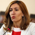 Ангелкова: В България има сигурно 300-400 километра плажове