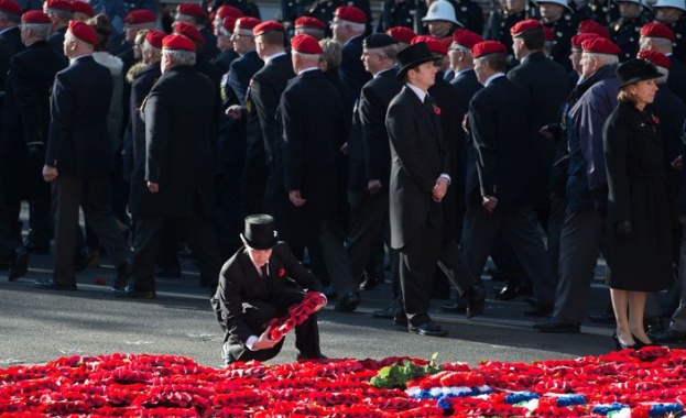 В Лондон почетоха паметта на съветските воини