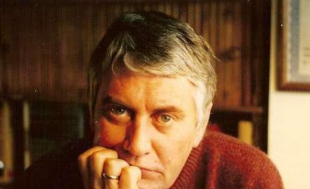 Писателите са на всяка крачка На всяка опашка за кисело