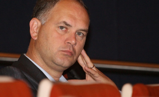 Георги Кадиев: Ако Горанов подаде оставка, няма да е заради ДДС, а заради хазарта 