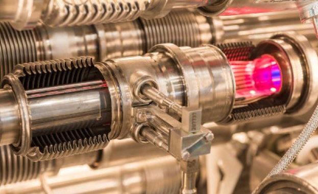 ЦЕРН откри два нови бариона