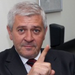 Ваньо Шарков: Никой няма да закрива Фонда за лечение на деца