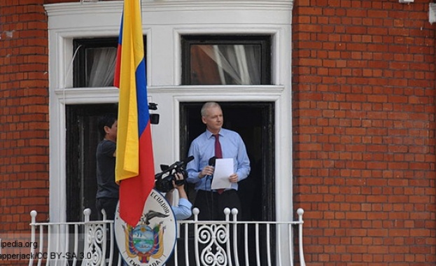 Президентът на Еквадор: Не подкрепям Асандж, трябва да напусне посолството в Лондон