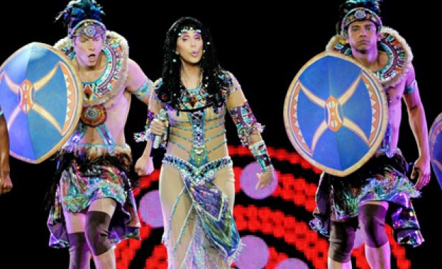 Шер отмени турнето си 