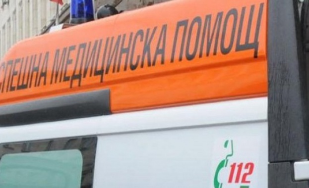 Млада майка загина при катастрофа. Четири деца са ранени 