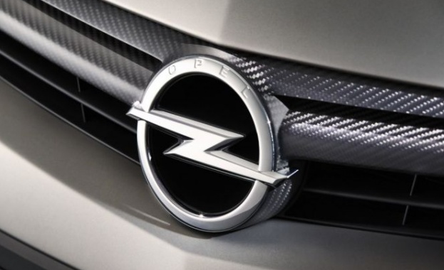 Opel пуска флагмански кросоувър от 2020 г.