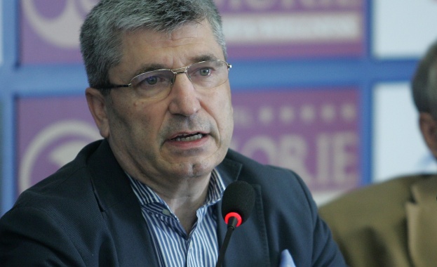 Илиян Василев: Амин или аман?