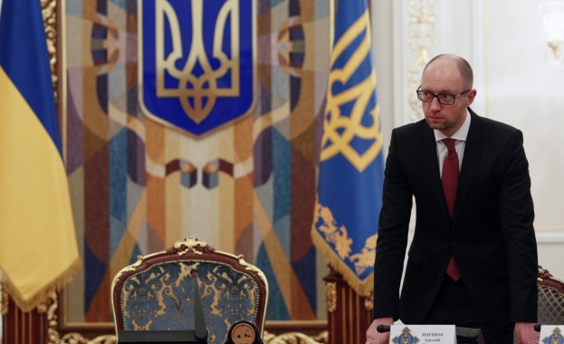 Върховната рада гласува нов премиерски мандат за Яценюк 