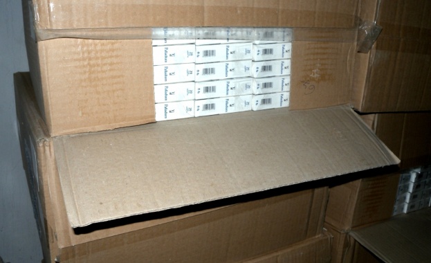 Четвърт милион къса цигари без бандерол бяха задържани в Русе