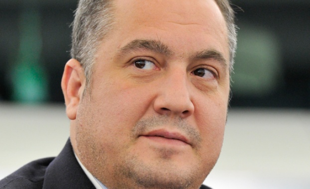 Бинев получи това, което искаше - еврофондовете 