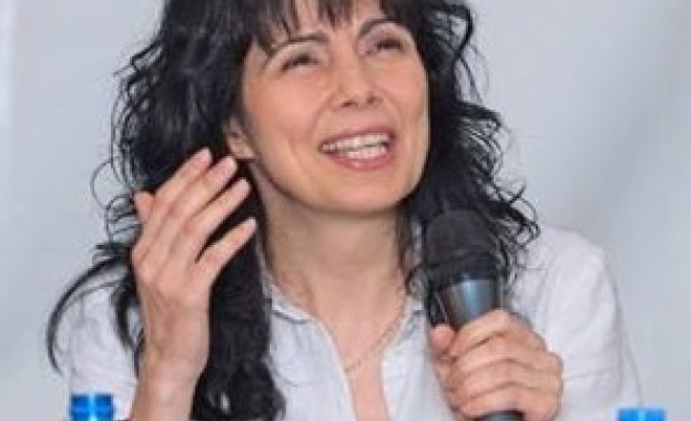 Мария Чернева с отличие за пътна безопасност
