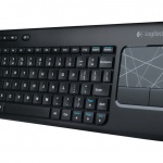Logitech Wireless Touch Keyboard K400 дава на потребителите пълен контрол при работа със Smart телевизори