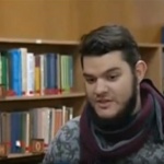 Студент прочете 203 книги за 100 дни