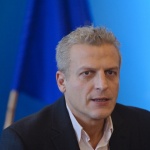 Москов: Мая Манолова, ако обича, по-тихо за болниците