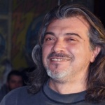 Маги Халваджиян стана дядо 