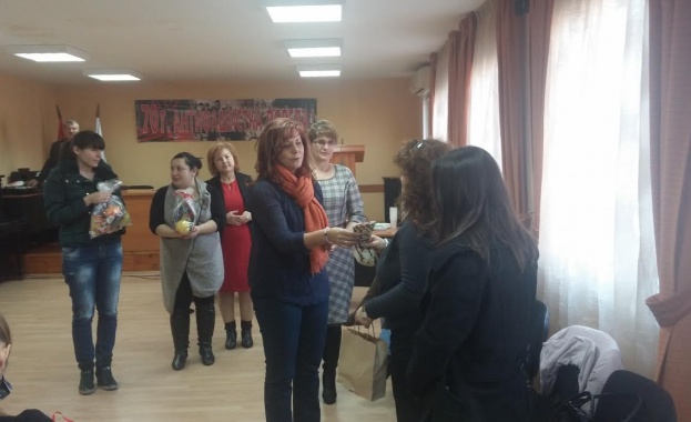 Жените социалистки в Пловдив с благотворителна инициатива 