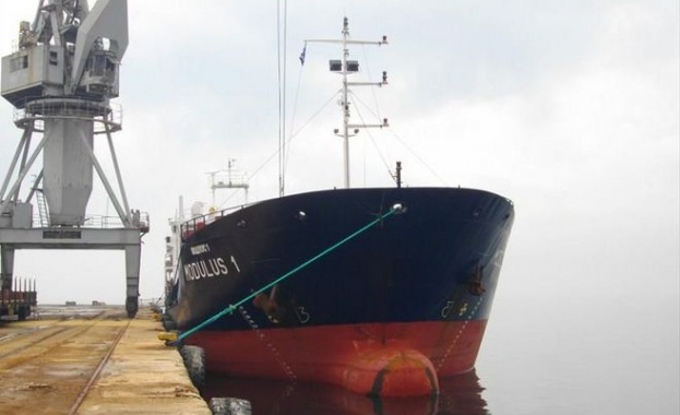 Рекорд за Пристанище Бургас: 7 281 тона обработени товари за един ден