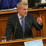 Индиана Джоунс и Лимончо източват Здравната каса