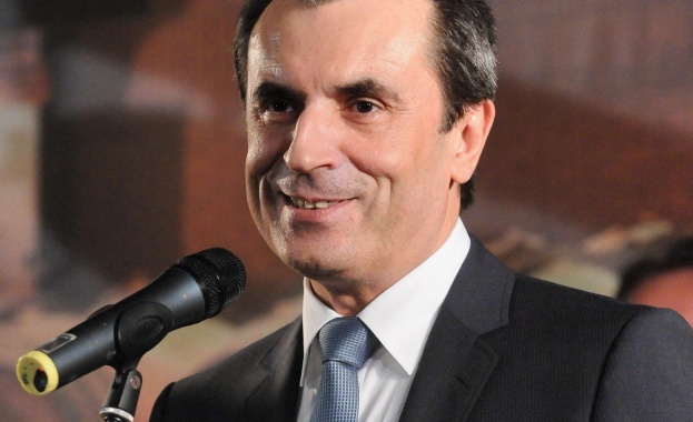 Орешарски: Фискалната позиция бе влошена с повече от 8 милиарда 