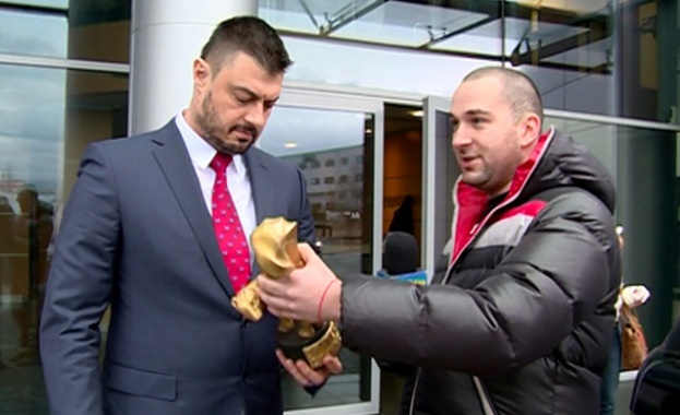 Втори „Златен Скункс“ за Бареков 