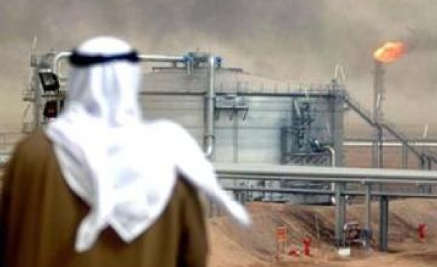 Страните от ОПЕК потвърдиха, че няма да намаляват добива на петрол през 2015 г.