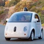 Google готов с безпилотния си автомобил, тества го през 2015 г. 