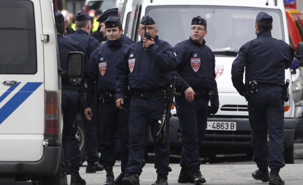 Франция е осуетила терористично нападение в Орлеан