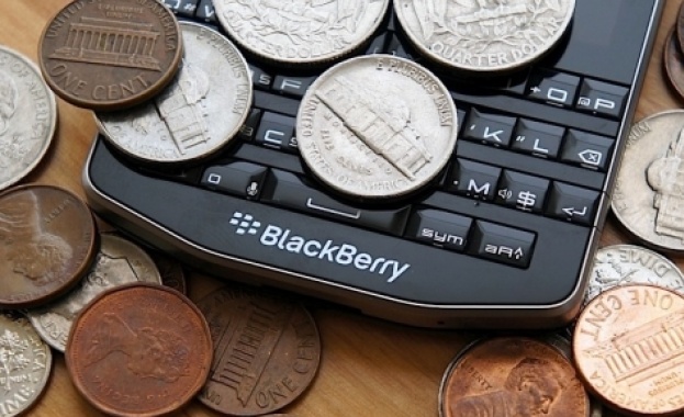 BlackBerry загърбва смартфоните