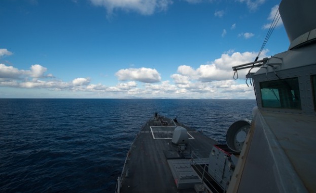 Американски разрушител влезе в Черно море 