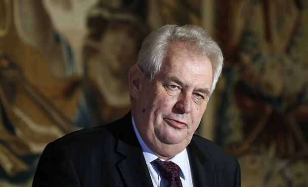 Милош Земан ще посети Русия за 70-годишнината на Победата