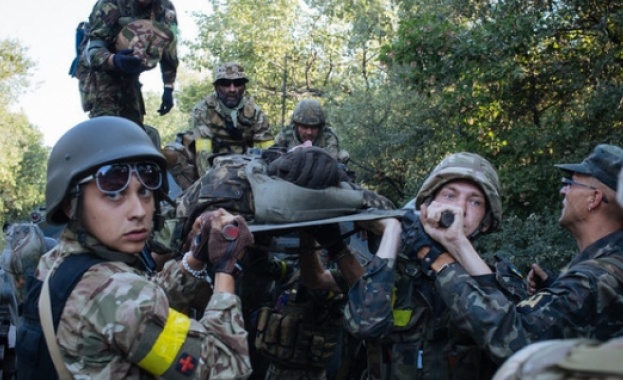 Западът тайно финансира сенчести кръгове в Киев