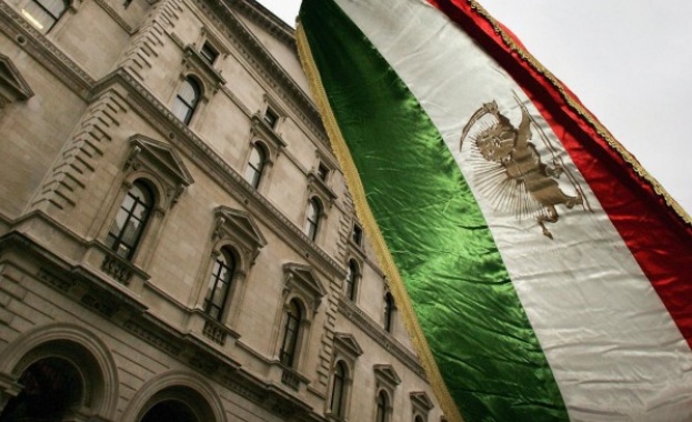 Иран изпраща 1100 тона храна на Катар дневно