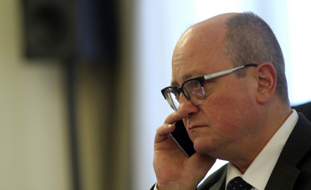 Кръгли нули в долната махала