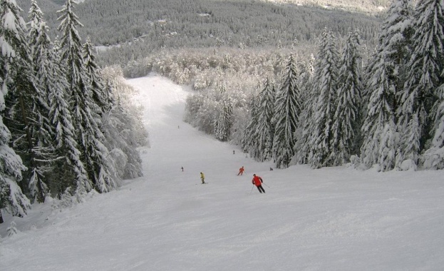 Община Банско иска да вземе на концесия ски зоната в Добринище