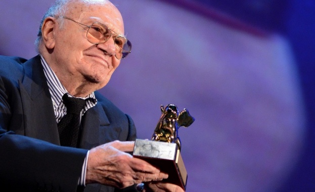 Почина големият Франческо Рози