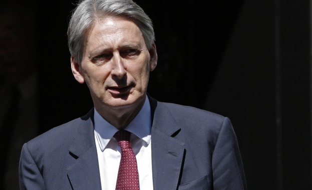 Поне две години трусове в световната икономика заради Brexit