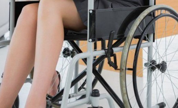 Социалните в Стара Загора отказаха инвалидна количка на  дете с увреждания