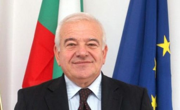 Радион Попов става търговски представител в Катар