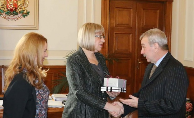 Цецка Цачева и Бойко Борисов се срещнаха с шефовете на БНР, БНТ и EBU